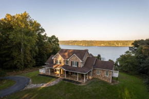 River Haven with Hot Tub
